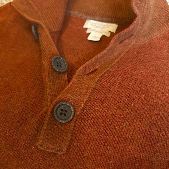 Banana Republic Men's Turtleneck Sweater in Rust - Picture 3 of 6